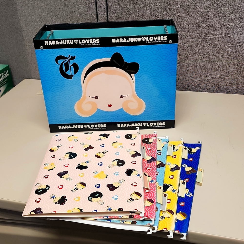 Gently Used- Harajuku Lovers File Case With 5 Hanging Folders by Gwen Stefani